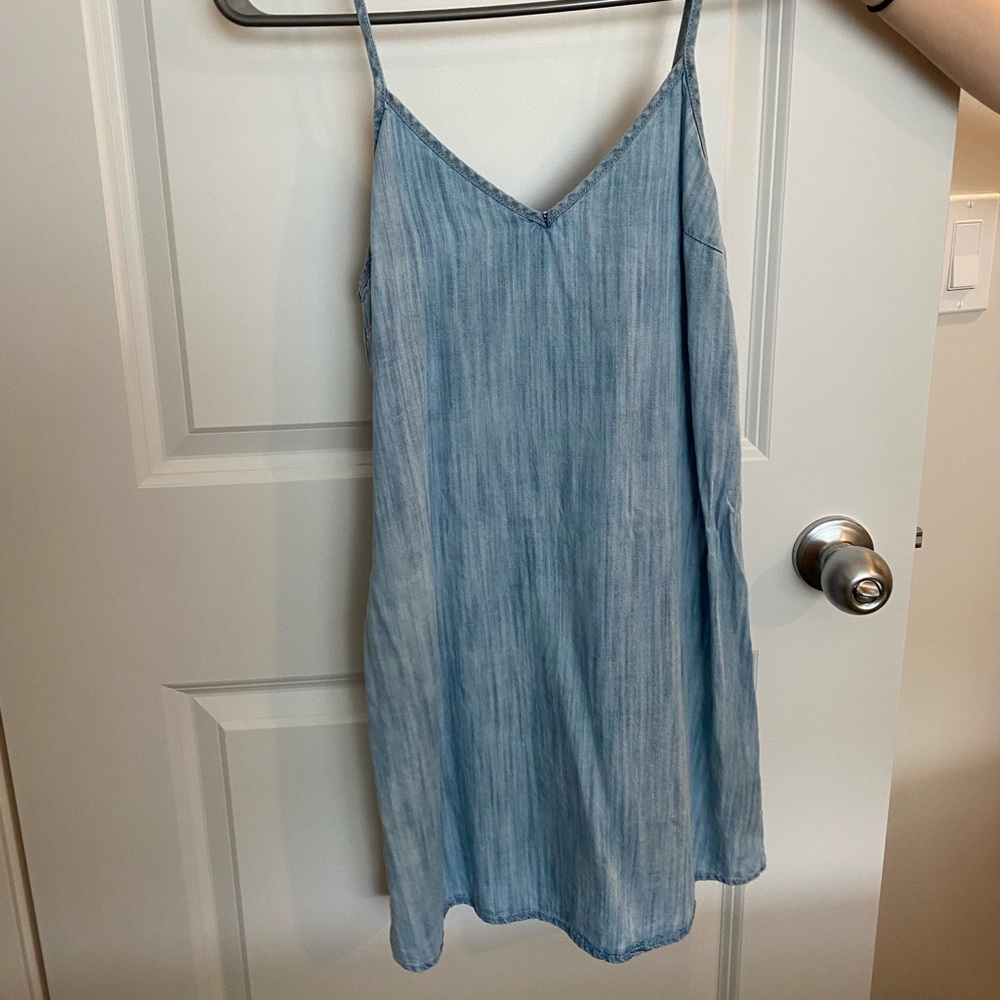 **Sold** Aritzia (TNA) XXS slip dress. Denim look. Light blue.